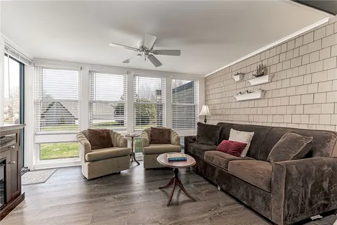 $695,000 | 2 Stevenson Way, Narragansett, RI 02882