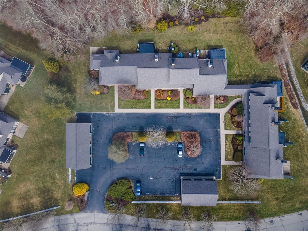 2 Stevenson Way Narragansett, RI 02882 - Photo 5 of 47