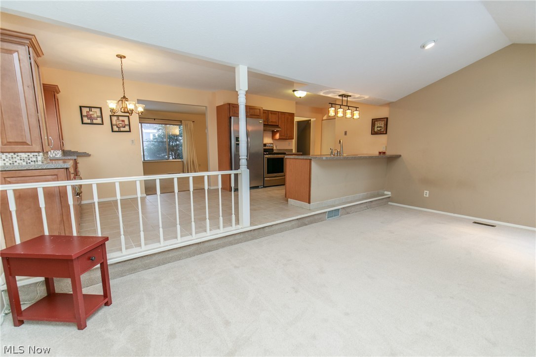 7218 Ames Road Parma, OH 44130 - Photo 19 of 31 Gallery Image 19