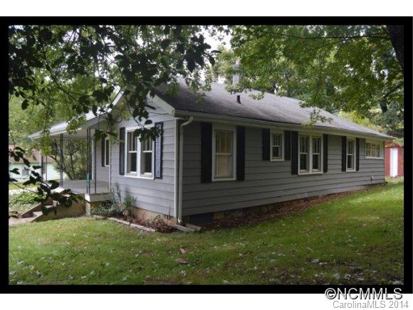 352 South Morgan Branch Road Candler, NC 28715 - Photo 2 of 17