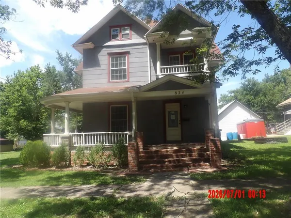 $120,000 | 824 North Street, Iola, KS 66749