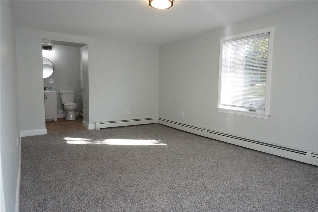 40 Sunset Avenue Woonsocket, RI 02895 - Photo 18 of 38