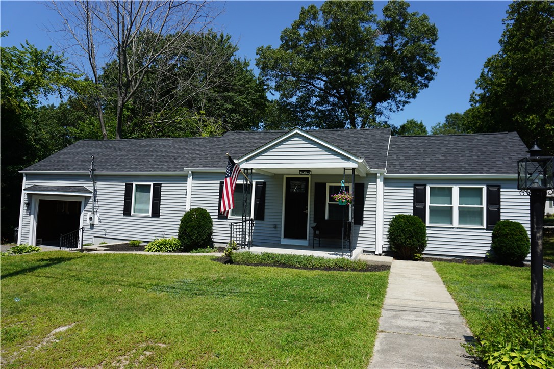 40 Sunset Avenue Woonsocket, RI 02895 - Photo 2 of 38