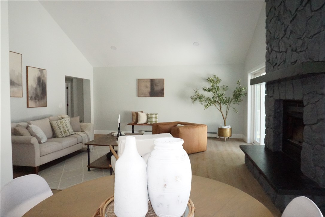 40 Sunset Avenue Woonsocket, RI 02895 - Photo 26 of 38