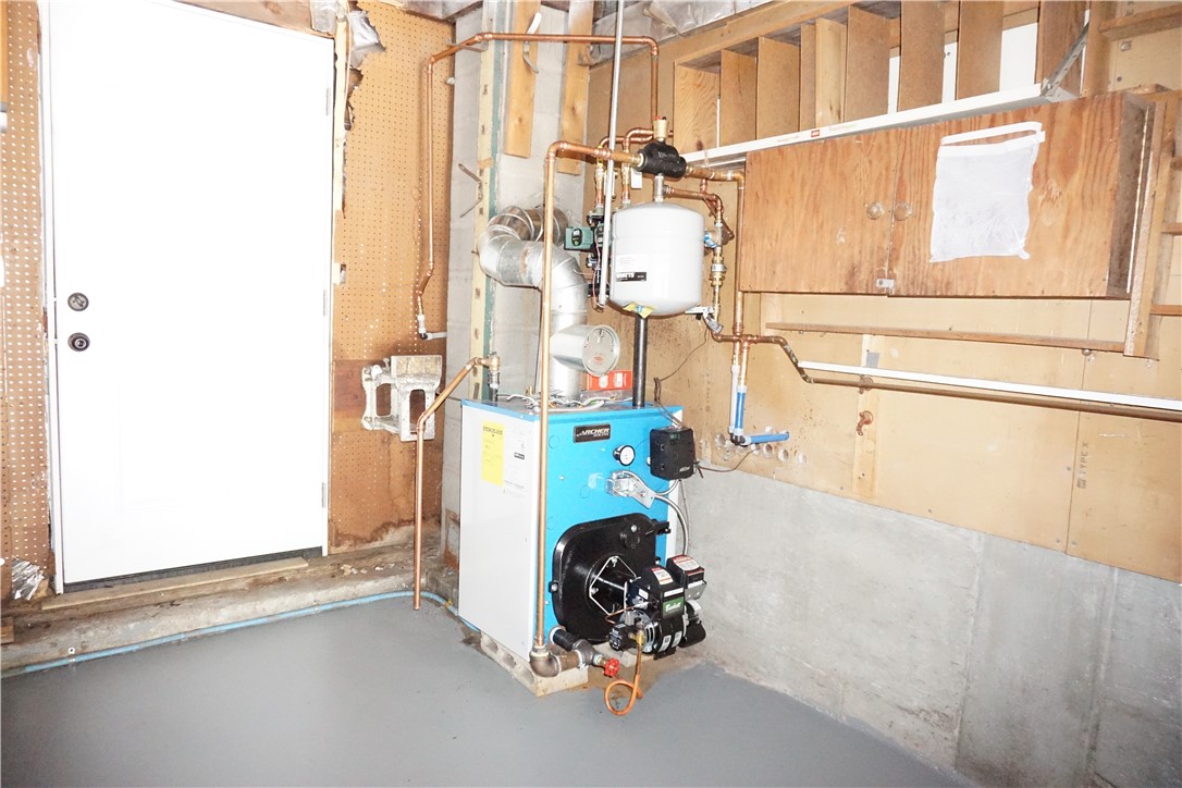 40 Sunset Avenue Woonsocket, RI 02895 - Photo 36 of 38