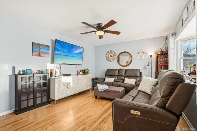 $549,999 | 662 College Road, Farmingville, NY 11738