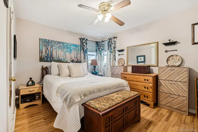 $549,999 | 662 College Road, Farmingville, NY 11738