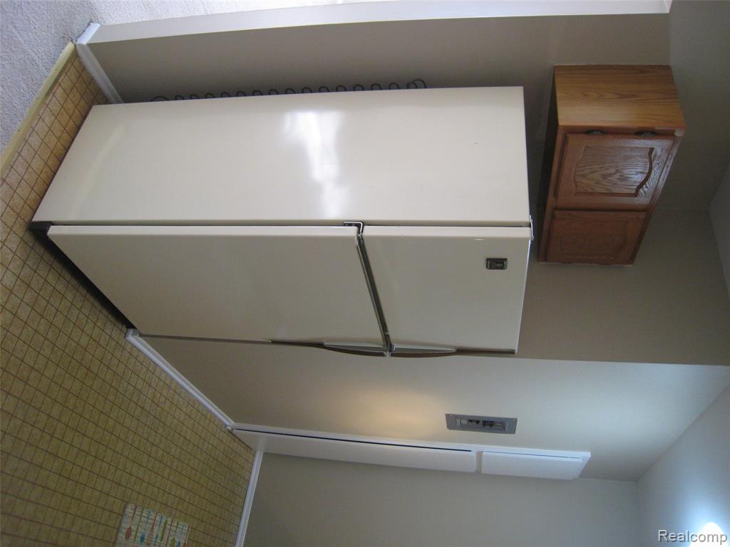 803 Plate Street, Unit 207 Rochester, MI 48307 - Photo 12 of 15
