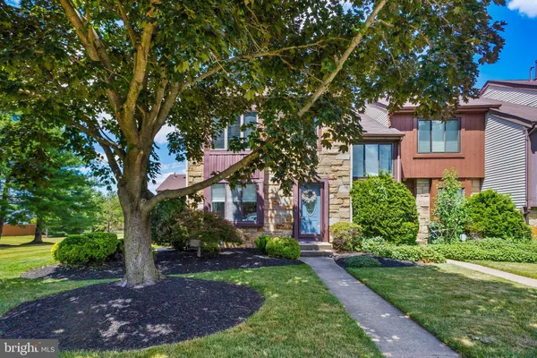 $430,000 | 24 Kelly Court, Hamilton, NJ 08690