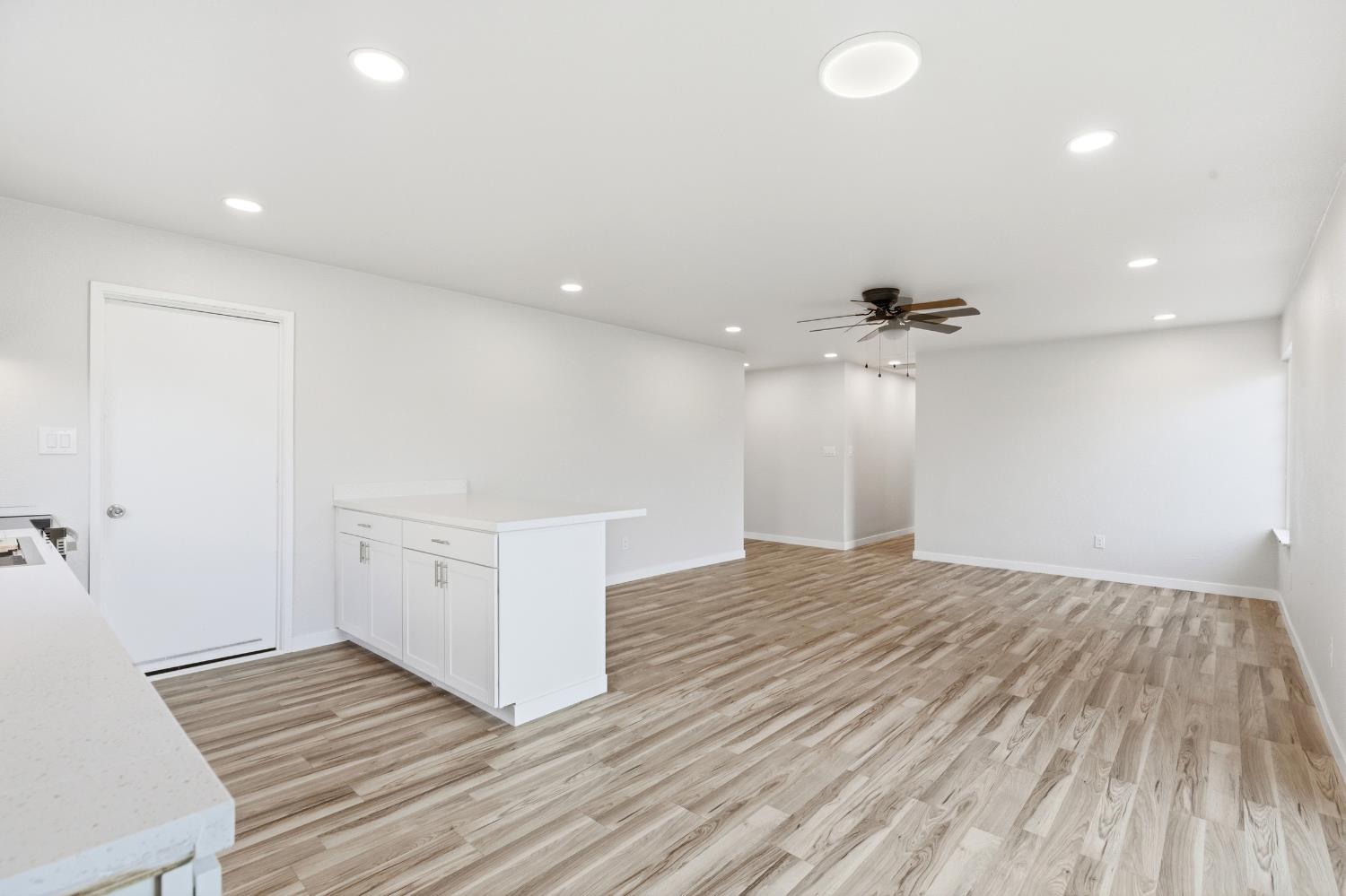 1025 Fish Drive Modesto, CA 95351 - Photo 12 of 34