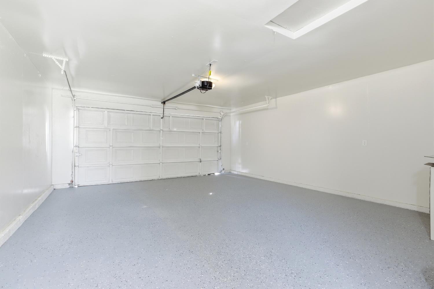 1025 Fish Drive Modesto, CA 95351 - Photo 20 of 34