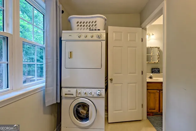 $424,900 | 417 Hidden Forest Lane, Hayesville, NC 28904