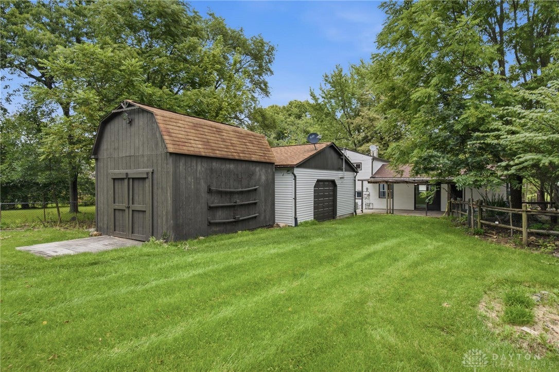 4089 Klepinger Road Dayton, OH 45416 - Photo 29 of 31 Gallery Image 29