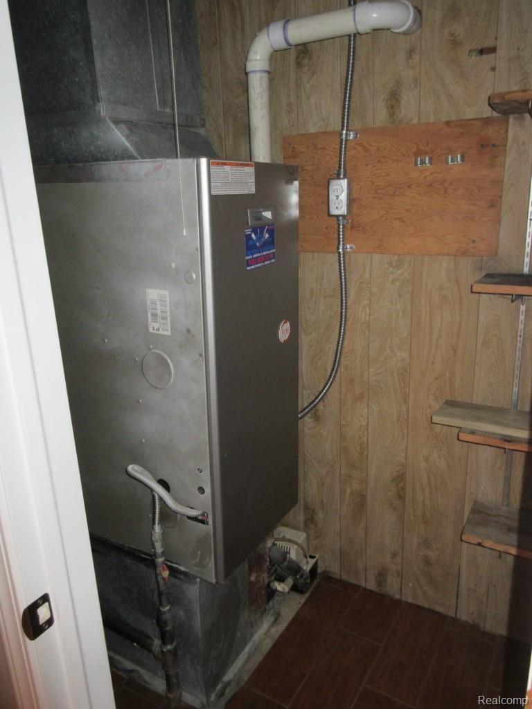 9150 Chilson Road Pinckney, MI 48169 - Photo 14 of 15 IMG_2689.jpg