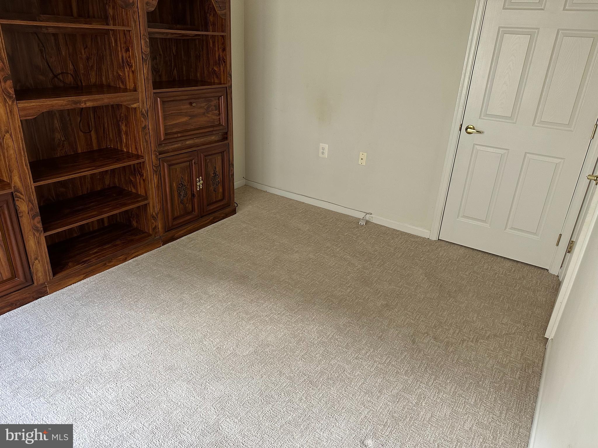 863 Nathaniel Trail Warminster, PA 18974 - Photo 22 of 36 2nd Bedroom