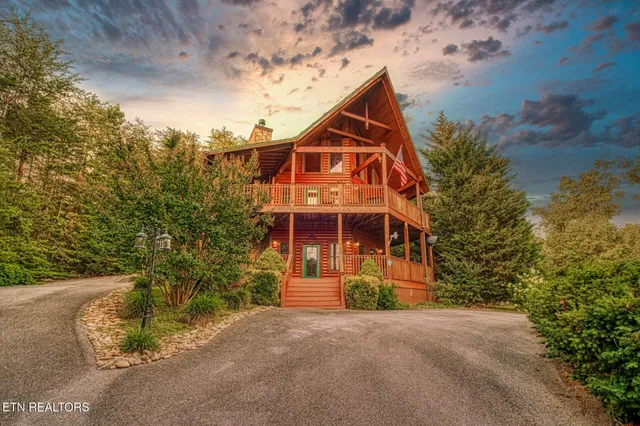 $995,000 | 210 Meghans Way, Townsend, TN 37882