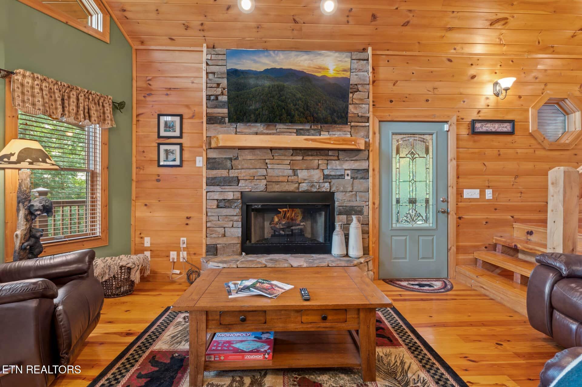 210 Meghans Way Townsend, TN 37882 - Photo 14 of 52 MW9