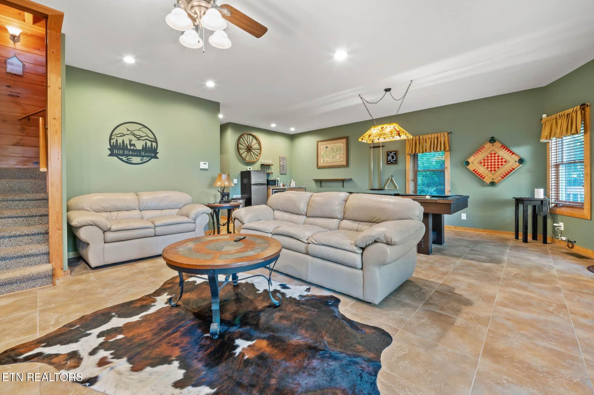 210 Meghans Way Townsend, TN 37882 - Photo 31 of 52 mw32