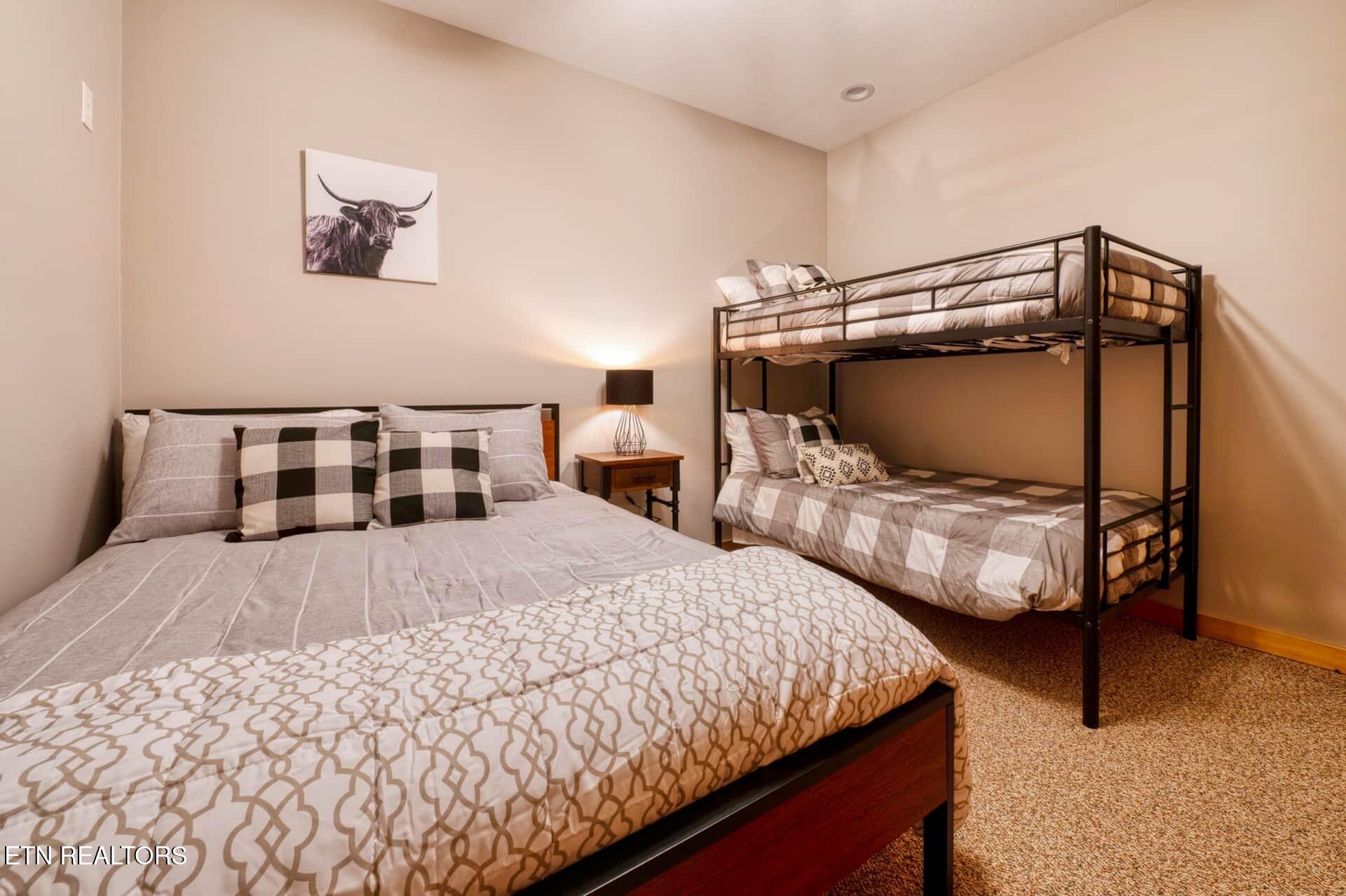 210 Meghans Way Townsend, TN 37882 - Photo 40 of 52 mw42