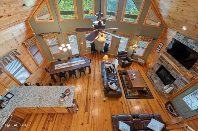 $995,000 | 210 Meghans Way, Townsend, TN 37882