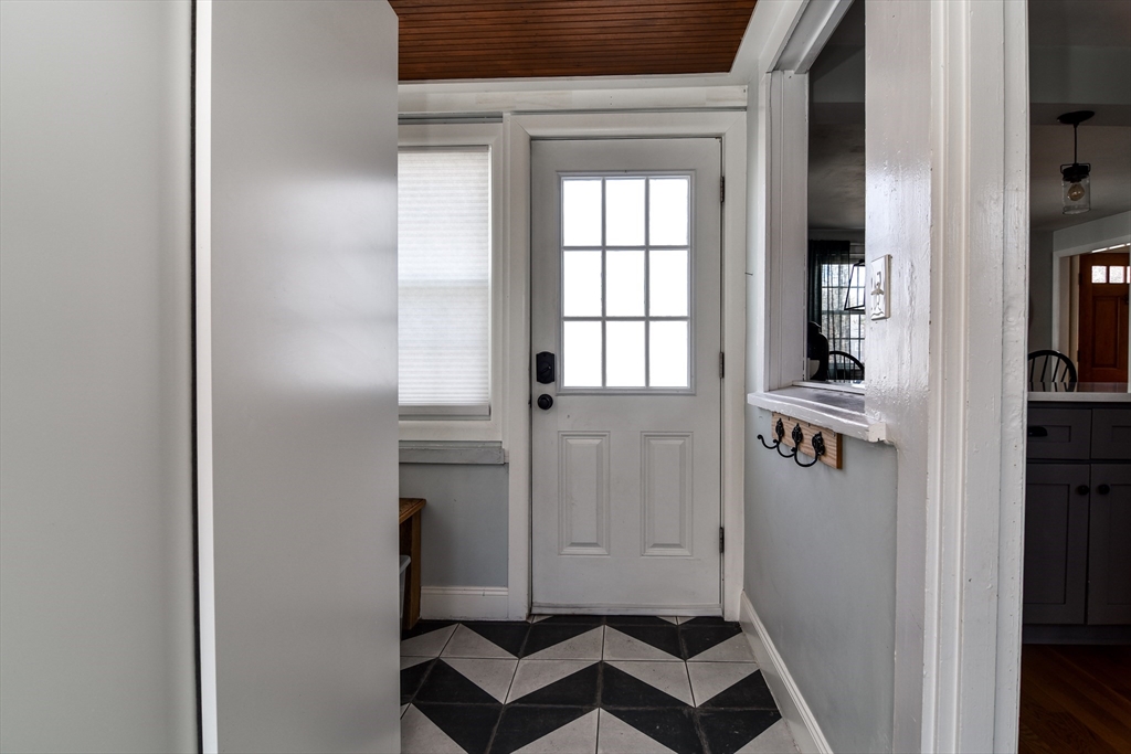 53 Winfield Street Dedham, MA 02026 - Photo 19 of 30