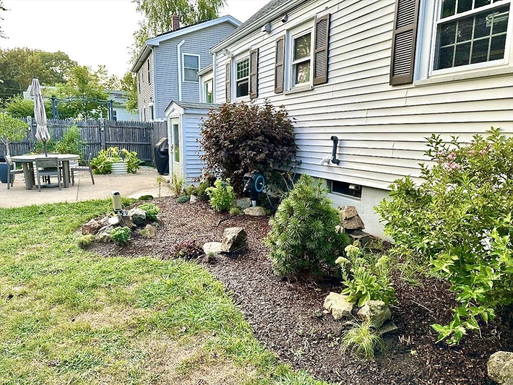 53 Winfield Street Dedham, MA 02026 - Photo 28 of 30