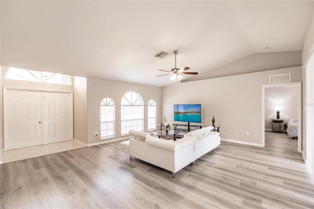 3036 Abbington Street North Port, FL 34286 - Photo 12 of 58