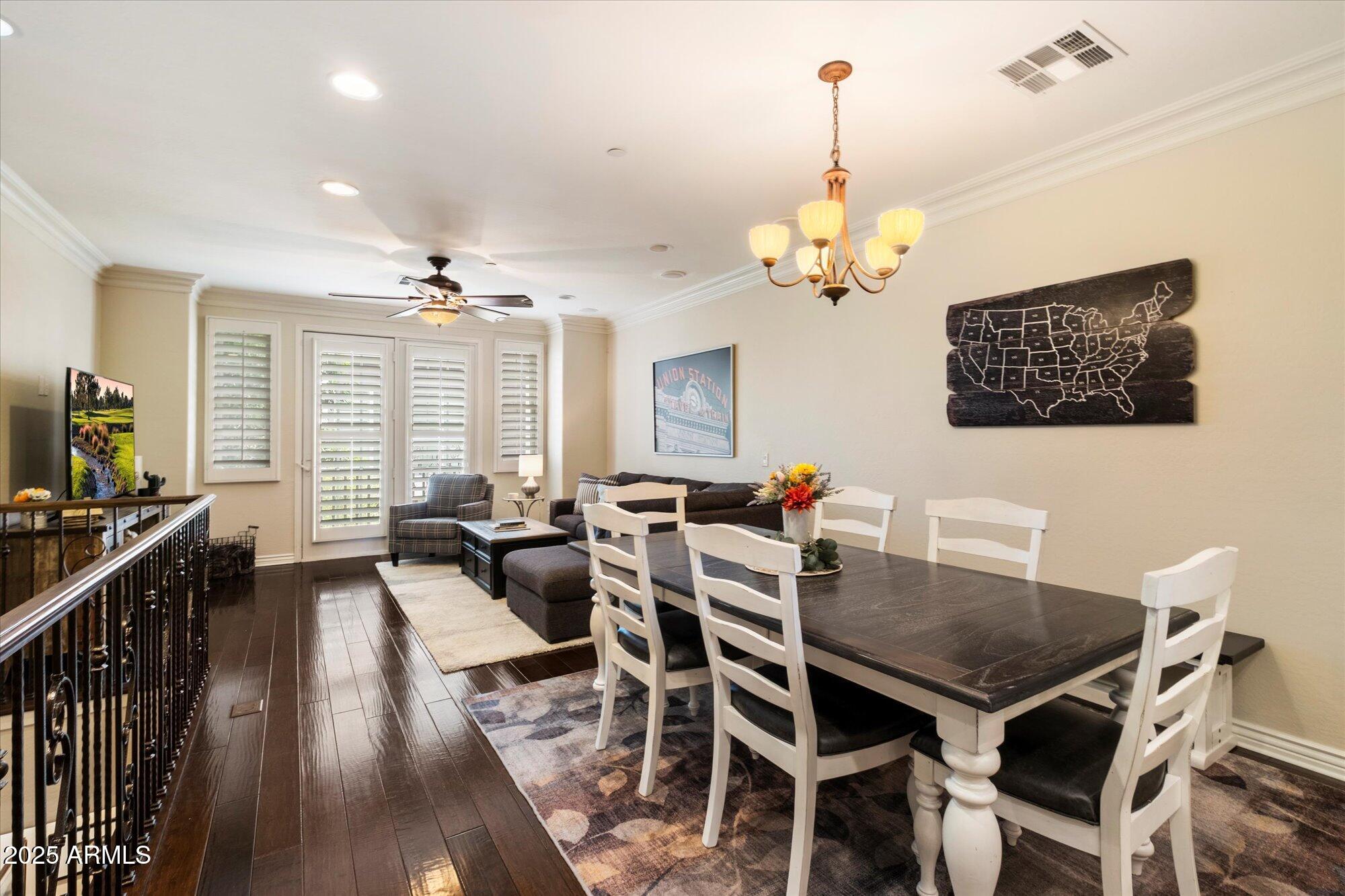2470 East Roma Avenue Phoenix, AZ 85016 - Photo 10 of 29 Second Floor Dining Area