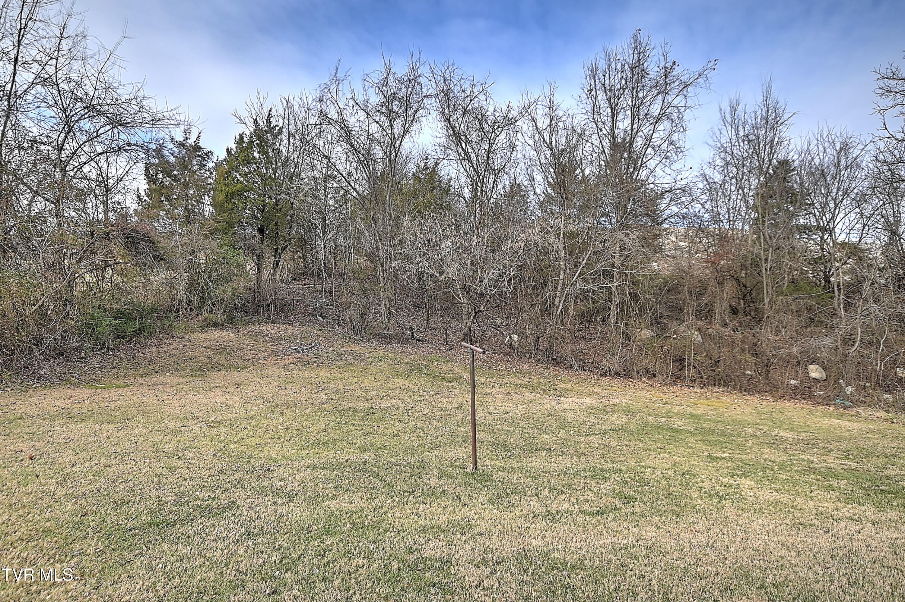 1308 South Eastman Road Kingsport, TN 37660 - Photo 25 of 34 1308 E Eastman Rd DP-26