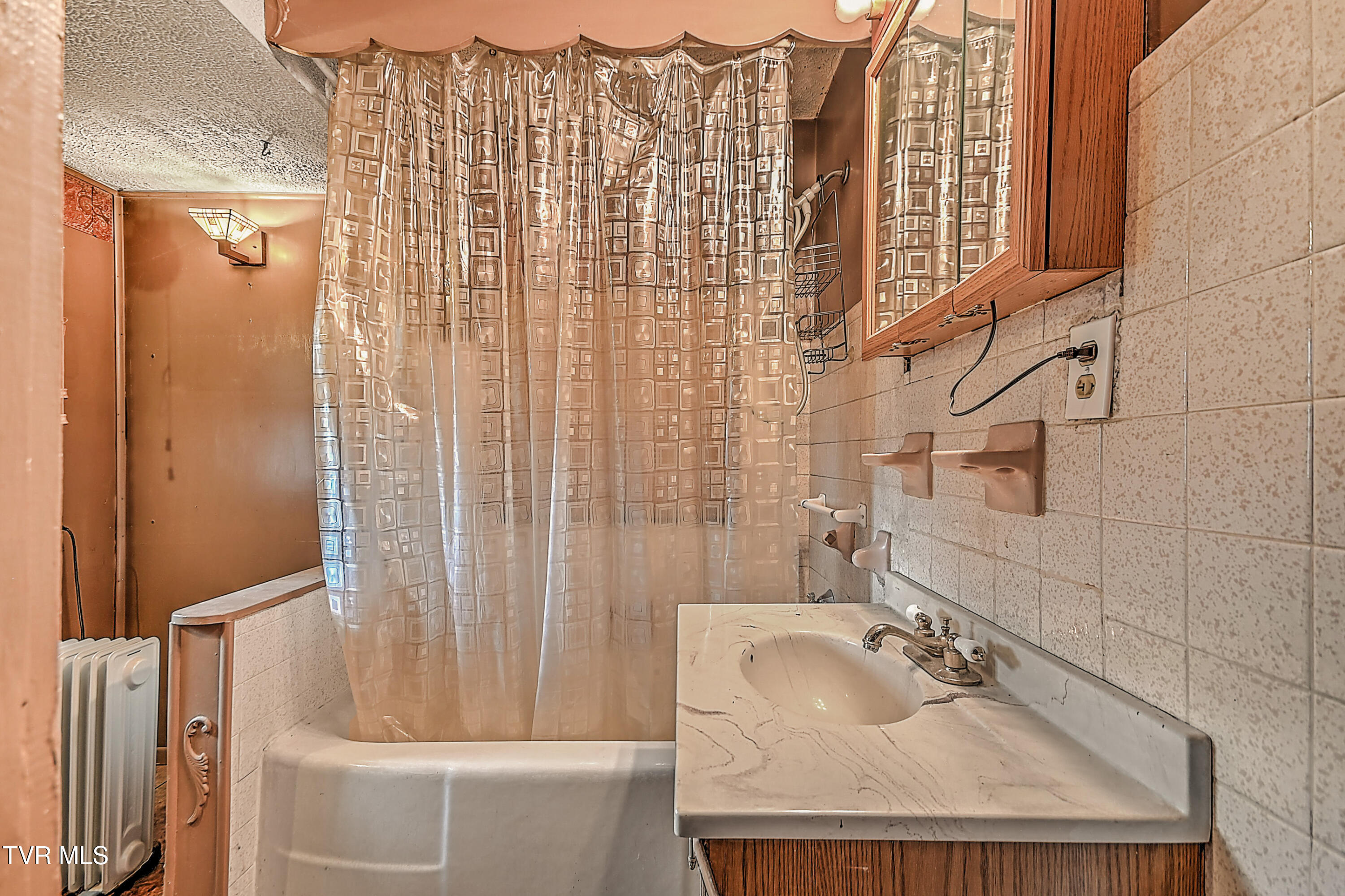 1308 South Eastman Road Kingsport, TN 37660 - Photo 10 of 34 1308 E Eastman Rd DP-11