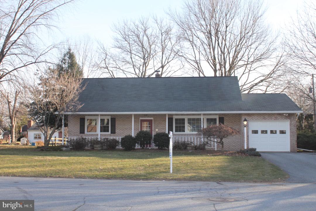 422 Revere Road Lancaster, PA 17601 - Photo 1 of 34 Gallery Image 1