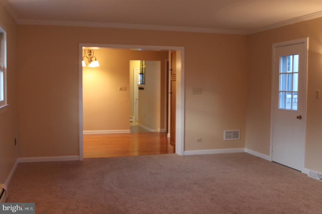 422 Revere Road Lancaster, PA 17601 - Photo 9 of 34 Gallery Image 9