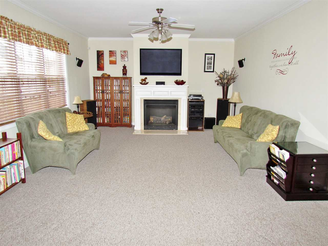 2905 Witterton Place Raleigh, NC 27614 - Photo 10 of 25 Den/Family/Great Room