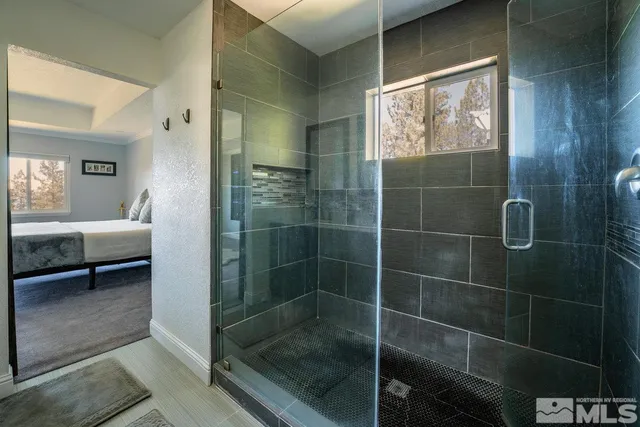 a en suite bathroom with a shower