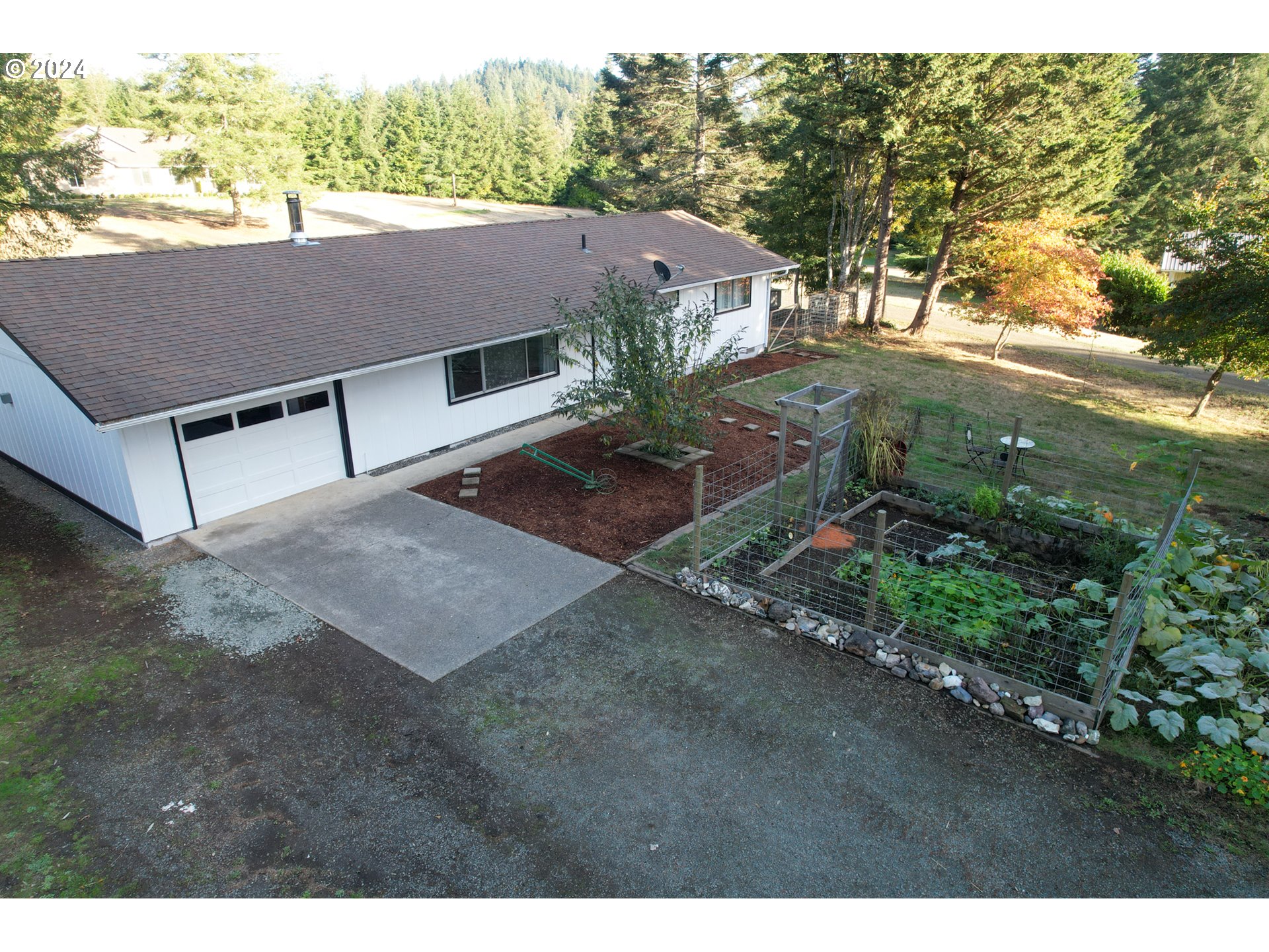 57151 Gladewood Road Coquille, OR 97423 - Photo 1 of 41 Gallery Image 1