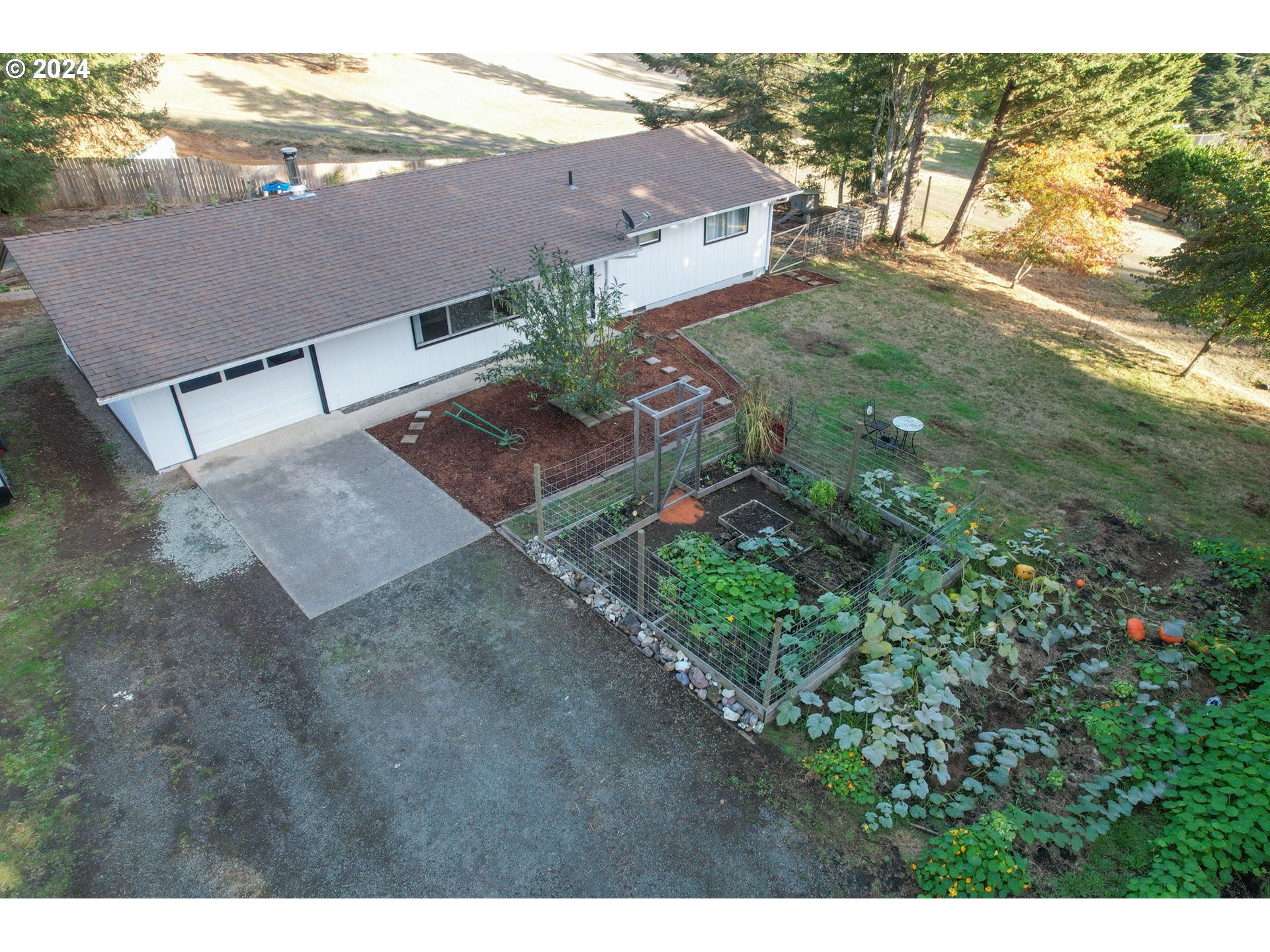 57151 Gladewood Road Coquille, OR 97423 - Photo 3 of 41 Gallery Image 3