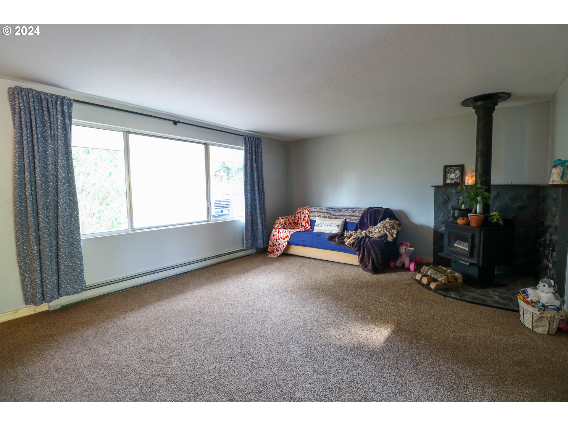 57151 Gladewood Road Coquille, OR 97423 - Photo 5 of 41 Gallery Image 5