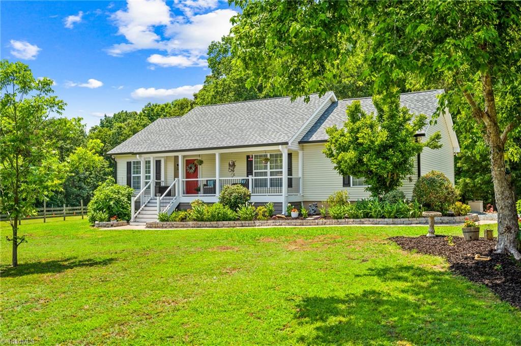 6484 Alamance County Line Road Liberty, NC 27298 - Photo 2 of 50 Gallery Image 2