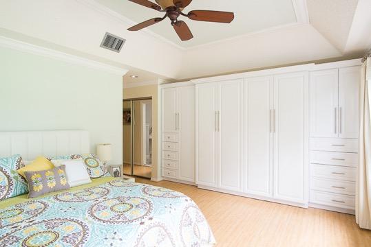 5218 Windsor Parke Drive, Unit 12 Boca Raton, FL 33496 - Photo 11 of 20 Master Built-ins