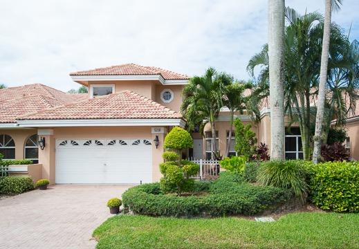 5218 Windsor Parke Drive, Unit 12 Boca Raton, FL 33496 - Photo 16 of 20 Front