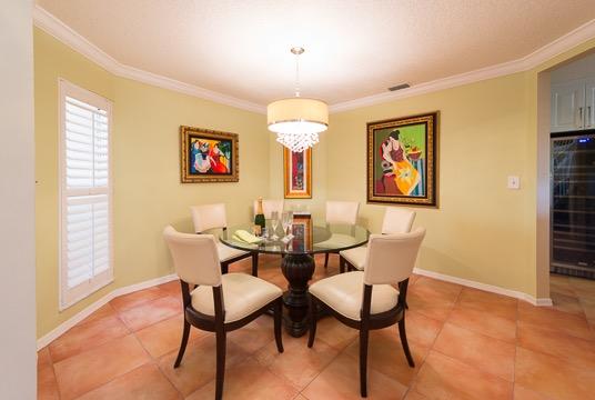 5218 Windsor Parke Drive, Unit 12 Boca Raton, FL 33496 - Photo 5 of 20 Formal Dining