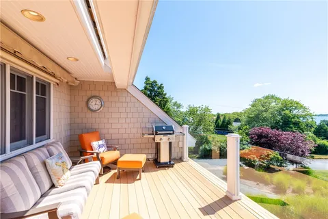 $1,995,000 | 30 Bonnet View Drive, Jamestown, RI 02835