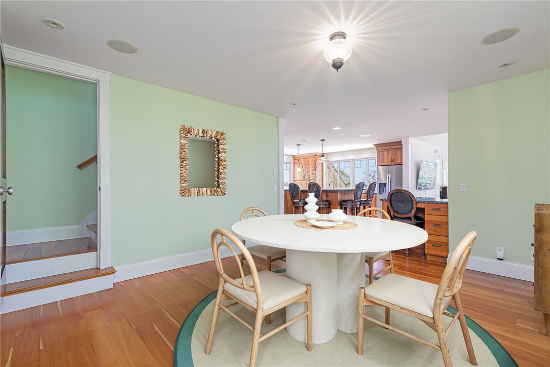 30 Bonnet View Drive Jamestown, RI 02835 - Photo 18 of 35 Dining Room