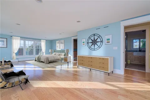 $1,995,000 | 30 Bonnet View Drive, Jamestown, RI 02835