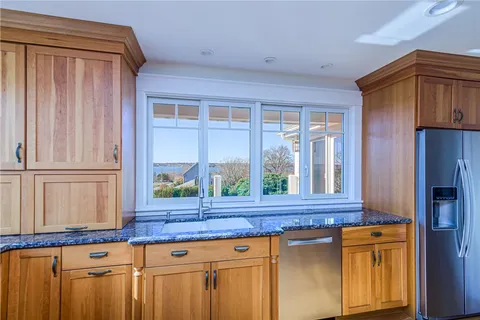 $1,995,000 | 30 Bonnet View Drive, Jamestown, RI 02835