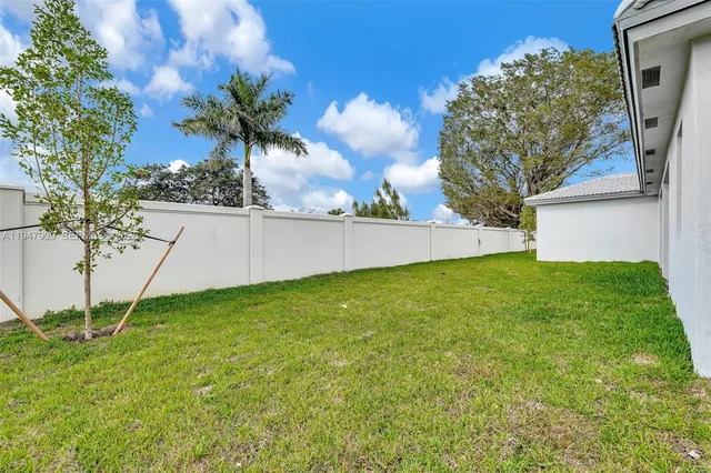 $3,700 | 27254 Southwest 159th Path, Homestead, FL 33031