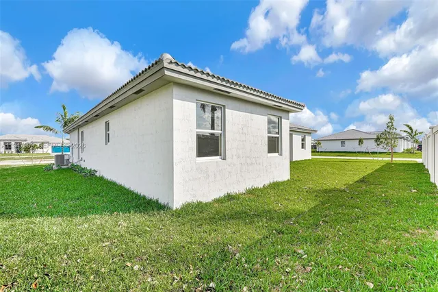 $3,700 | 27254 Southwest 159th Path, Homestead, FL 33031