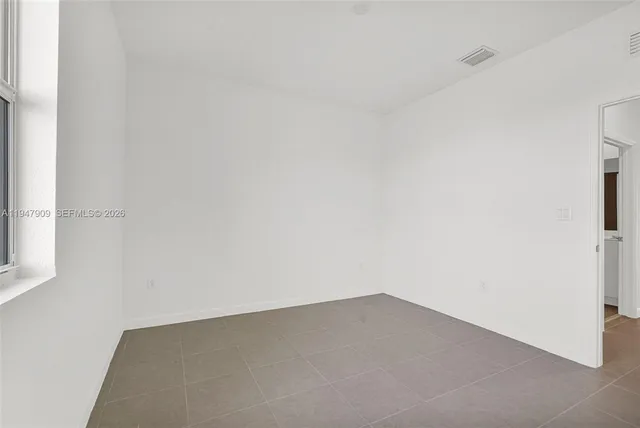 $3,700 | 27254 Southwest 159th Path, Homestead, FL 33031