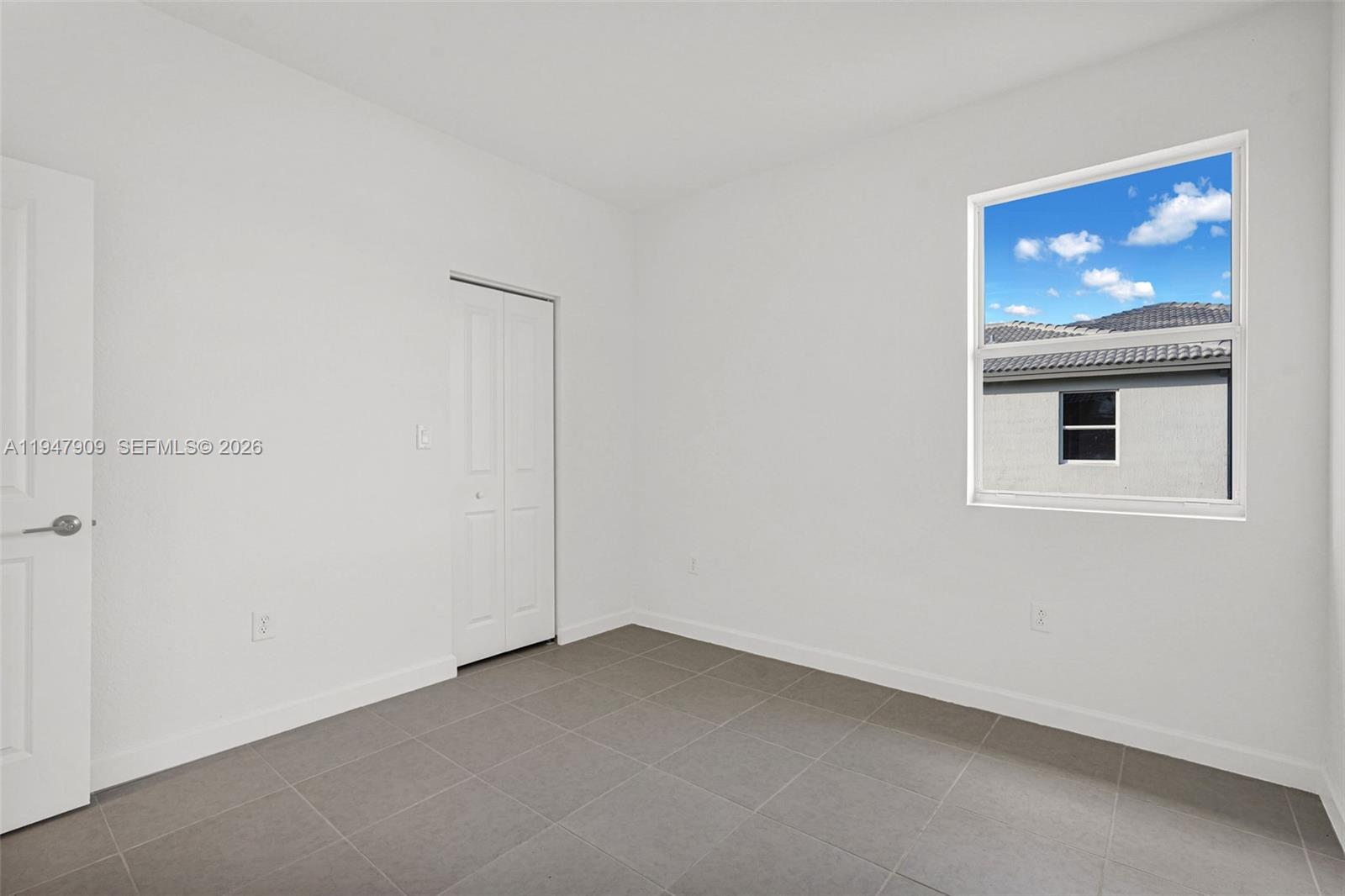 27254 Southwest 159th Path Homestead, FL 33031 - Photo 88 of 100 a view of an empty room