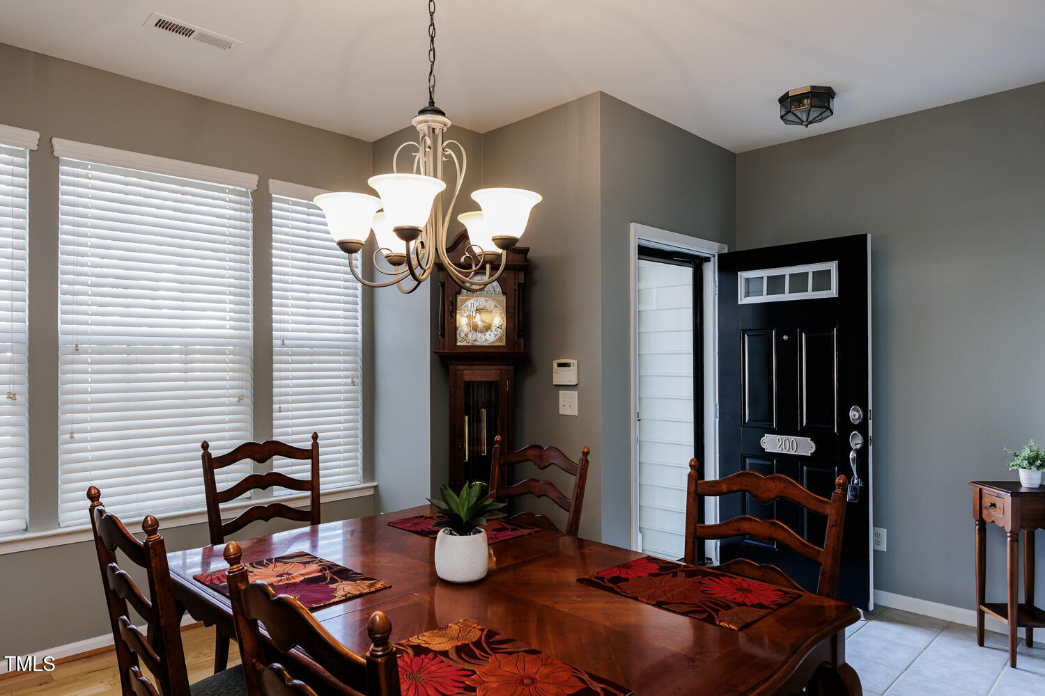 200 Grey Elm Trail Durham, NC 27713 - Photo 5 of 37 200 Grey Elm Trail-19